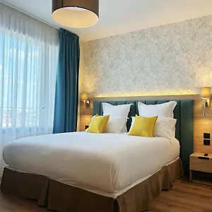 Oden Paris Hotel